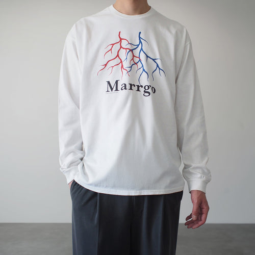 Blood ロングスリーブTシャツ ホワイト フロント モデル着用 血管 MARRGO