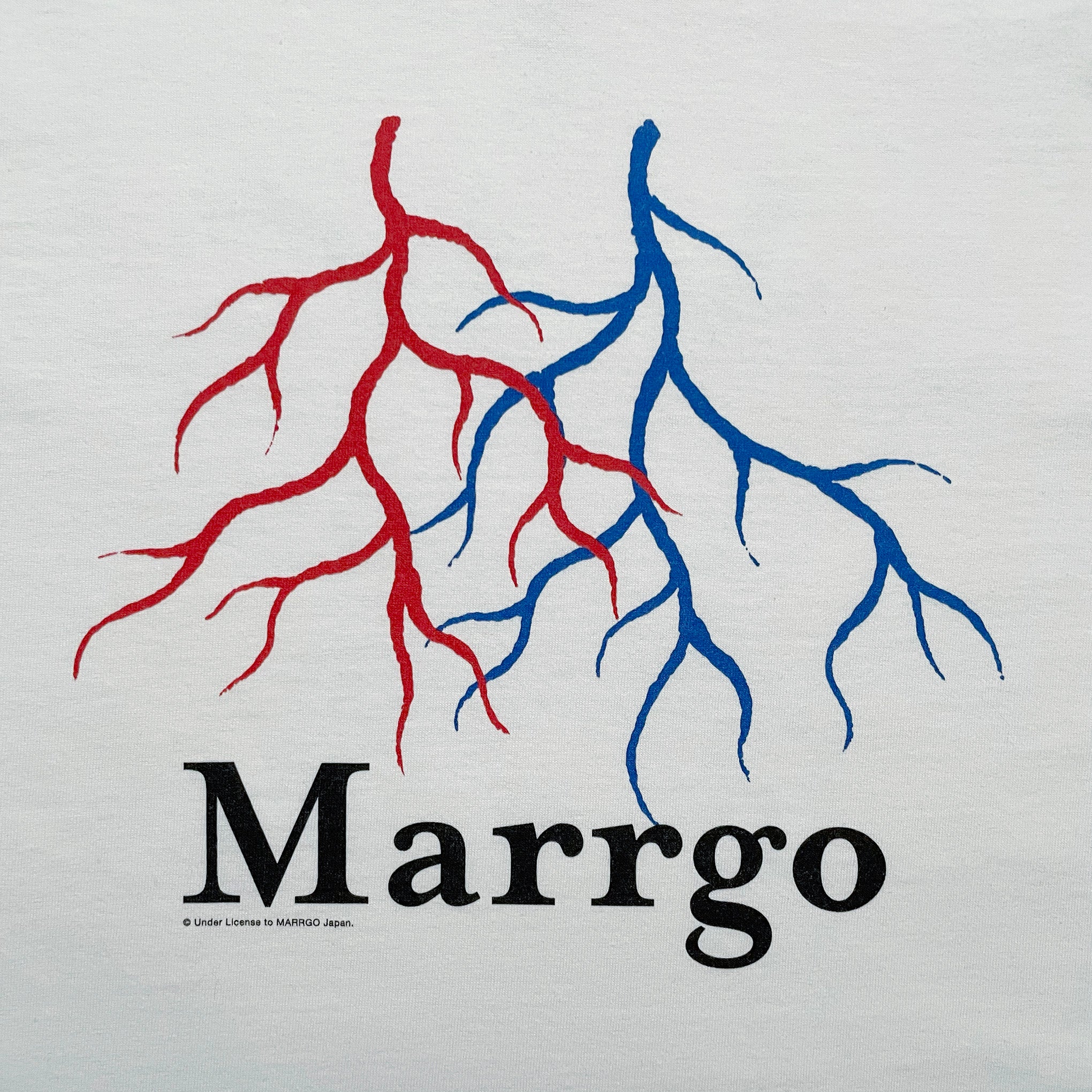 Blood ロングスリーブTシャツ ホワイト フロント グラフィック クローズアップ MARRGO