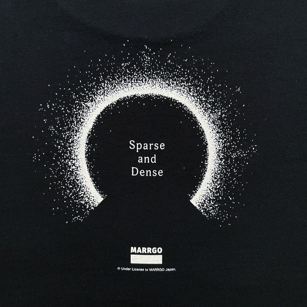 Odyssey ロングスリーブTシャツ ブラック バック グラフィック クローズアップ MARRGO