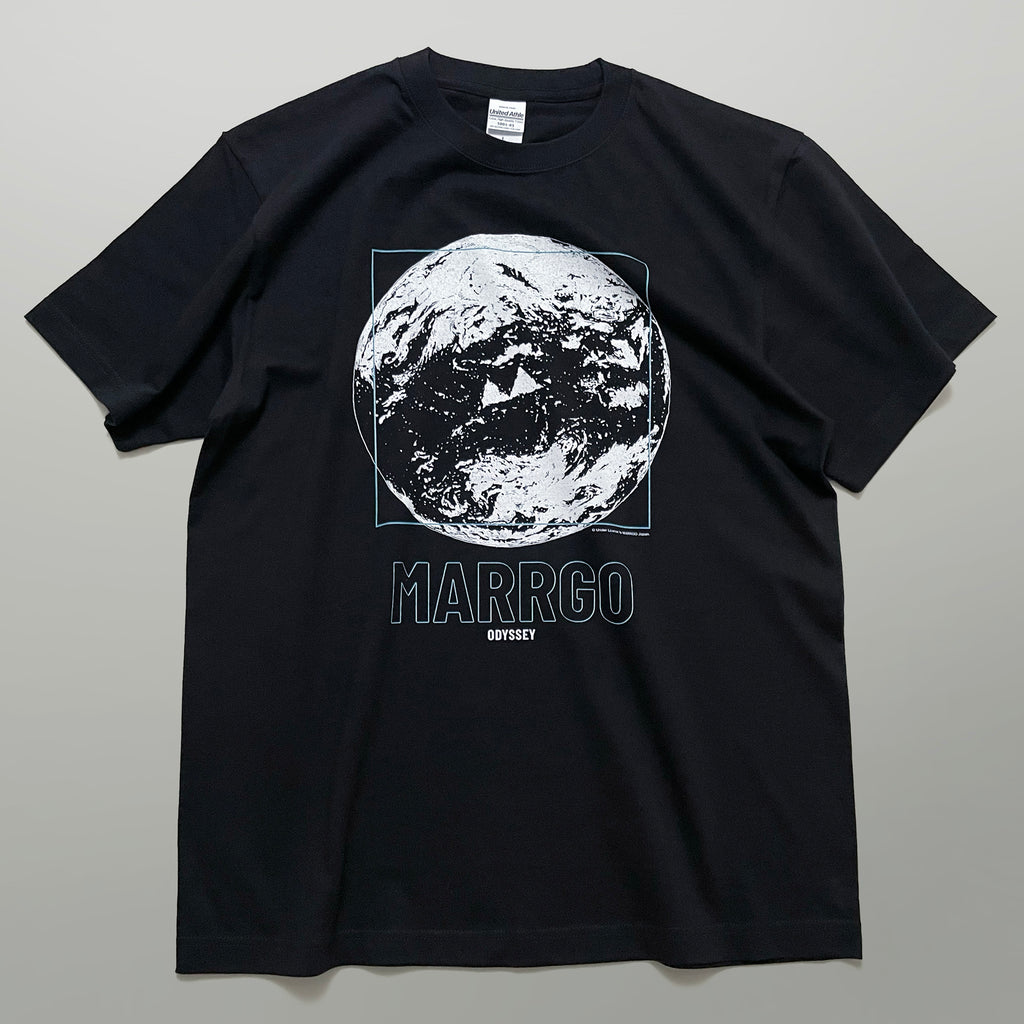 Odyssey Tシャツ ブラック フロント 全体 惑星 地球 MARRGO